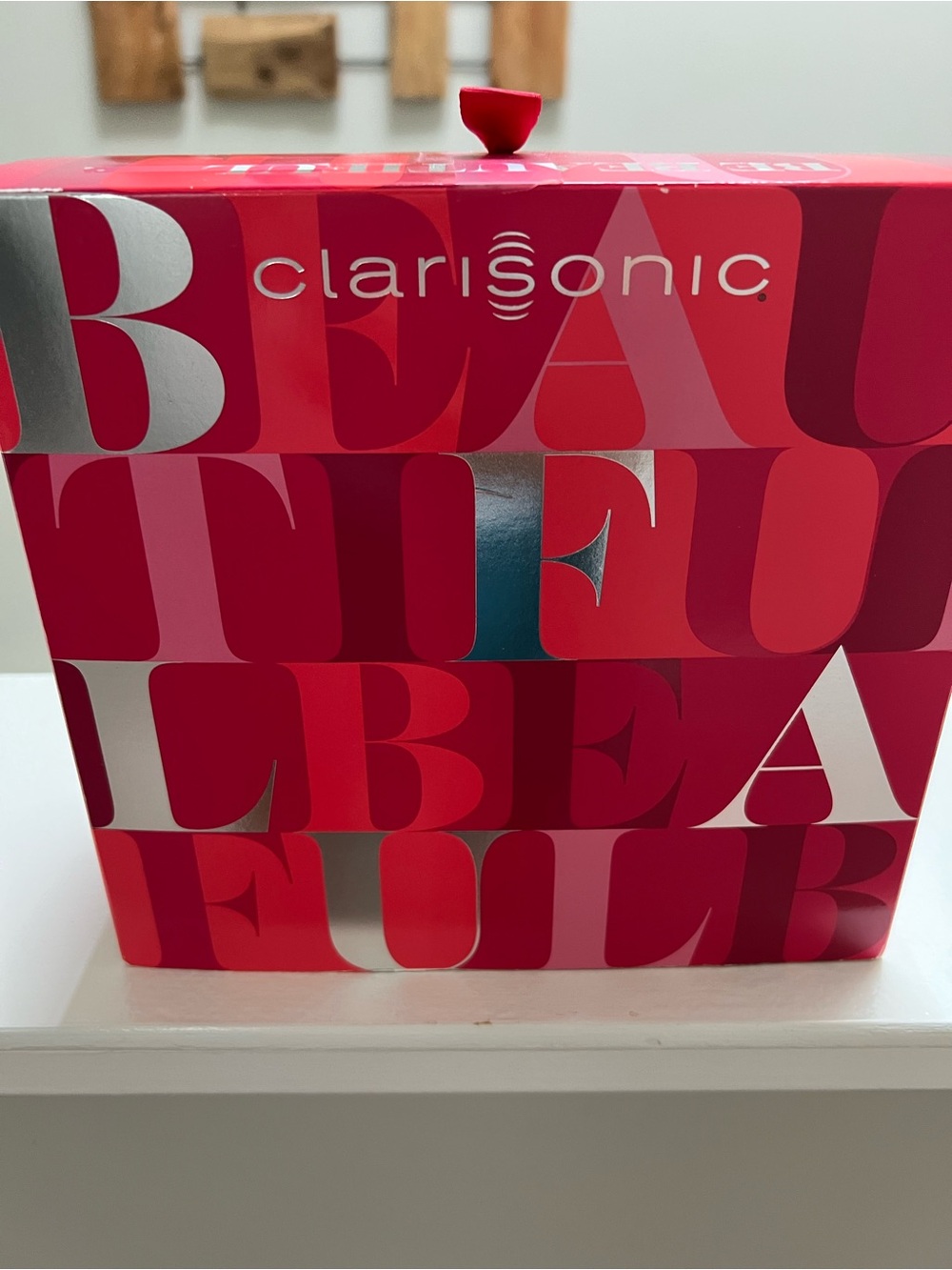 Clinique Facial machine BNIB never opened !